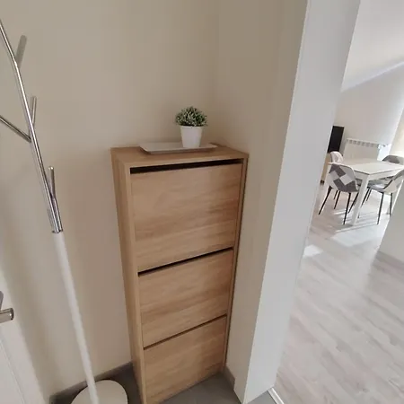 Apartment Llanesbnb Atico Moderno De 2 Dobles Y Parking Posada De Llanes
