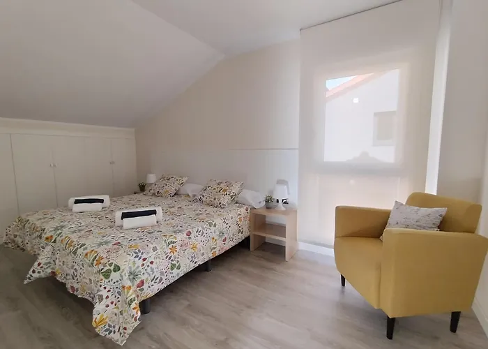 דירה Llanesbnb Atico Moderno De 2 Dobles Y Parking